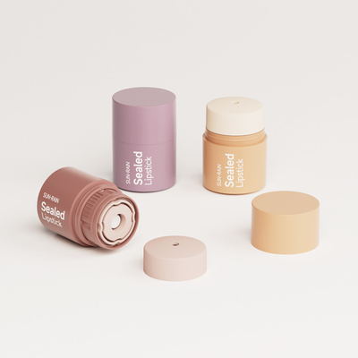 Customized 15g Rotate Lip Gloss Lip Mask Lip Plastic Blush Stick Solid Balm Deodorant Tube Makeup Container Pp Sealed Lipstick Bottle